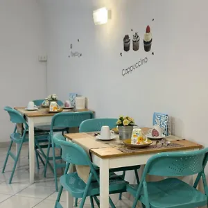 https://la-chiostrina.it-romehotels.com
