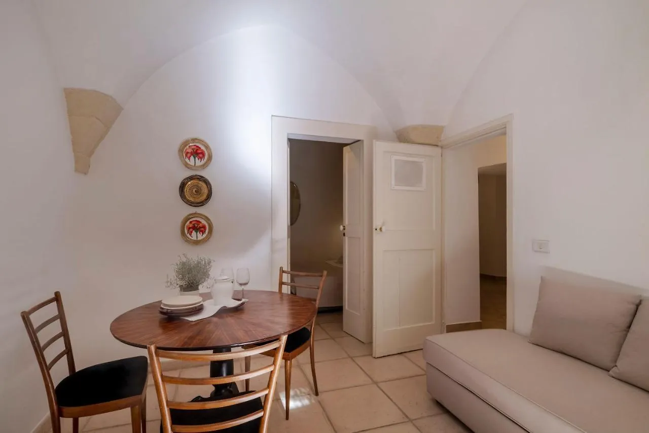 B&B Corte Dei Romiti - Lecce Selection Bed & Breakfast